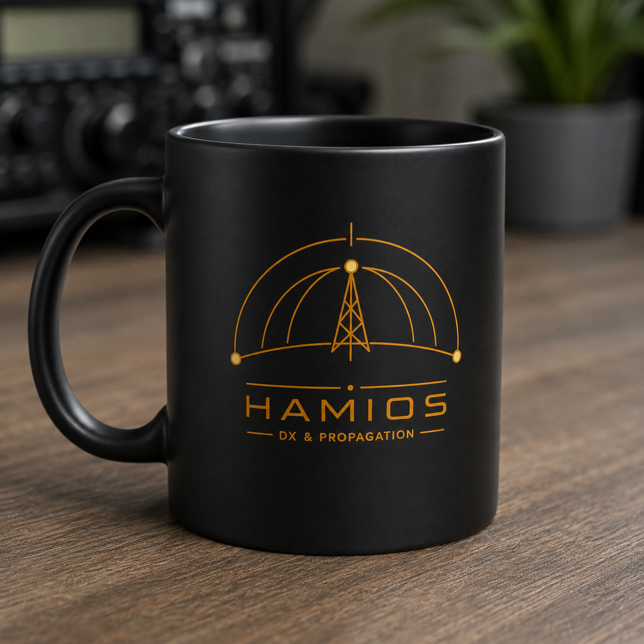 HAMIOS matte black mug